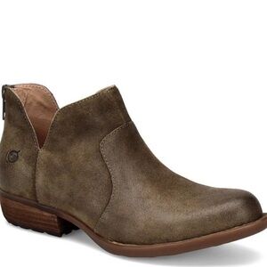 Born Women’s Kerri Ankle Boots Women Distressed Dark Green Size 7.5